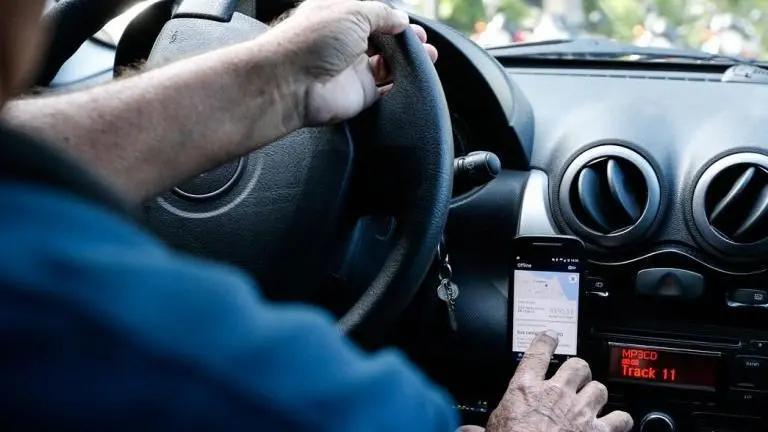 Motorista em transporte por aplicativo