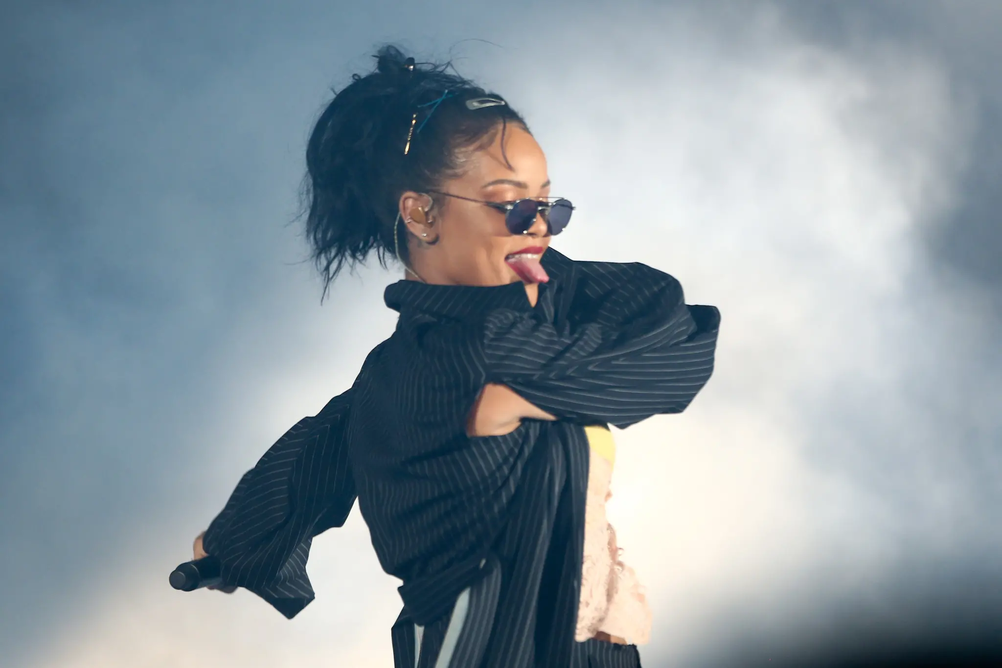 Imagem da notícia: Rihanna abre o jogo sobre maternidade: 'Melhor parte da minha jornada'
