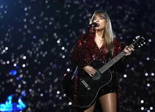 Imagem da notícia: Canções de Taylor Swift voltam ao TikTok após 'guerra' do aplicativo com a Universal; entenda