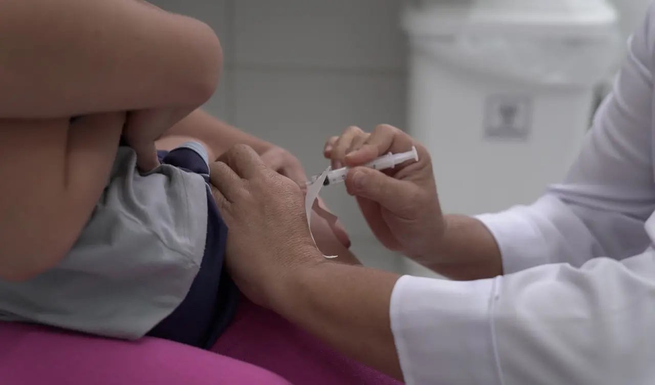 Imagem da notícia: Fortaleza terá 'Dia D' de vacinação contra influenza neste sábado (20); veja locais