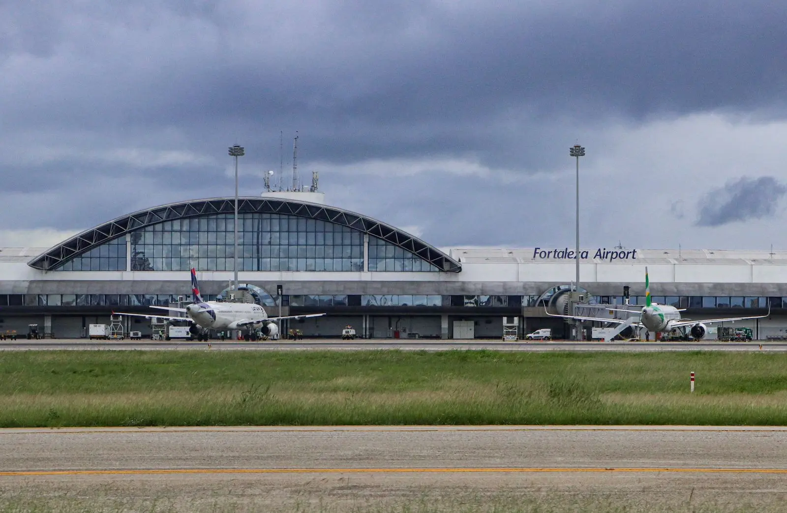Imagem da notícia: Movimento no Aeroporto de Fortaleza deve crescer na alta estação de julho; veja previsões