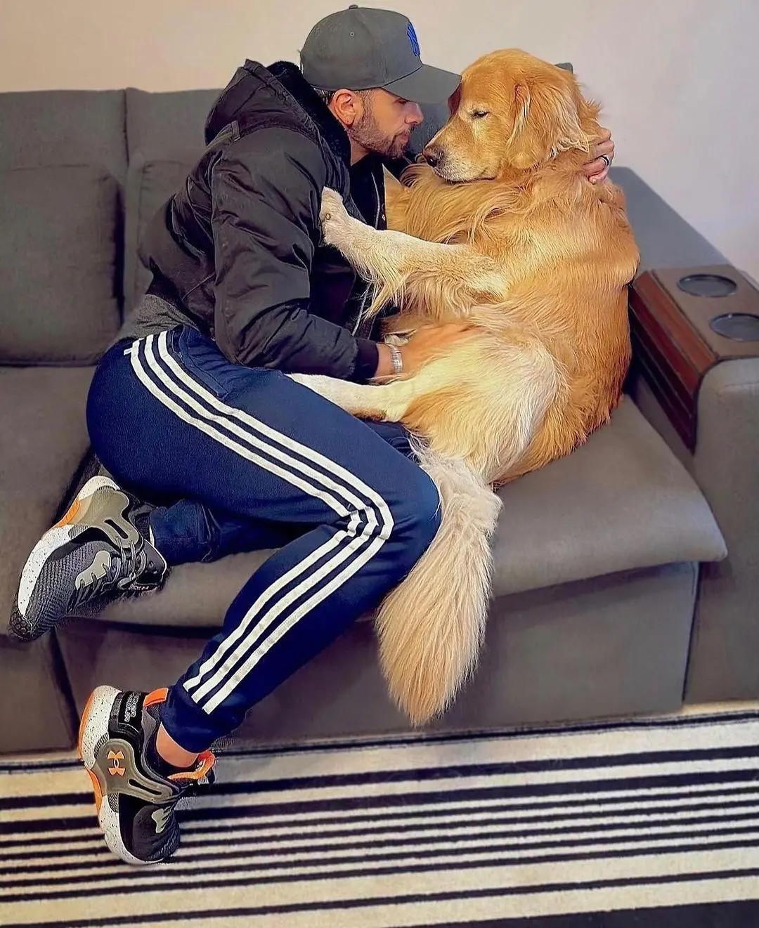 Imagem da notícia: 'O que mais me dói é saber que ele sofreu', diz tutor de cachorro que morreu em avião da Gol