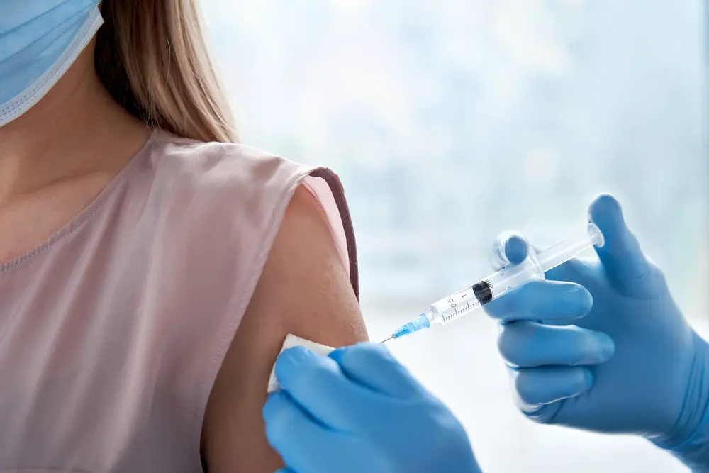 Imagem da notícia: Vacinação contra influenza para todas as idades começa na próxima segunda-feira (29), no Ceará