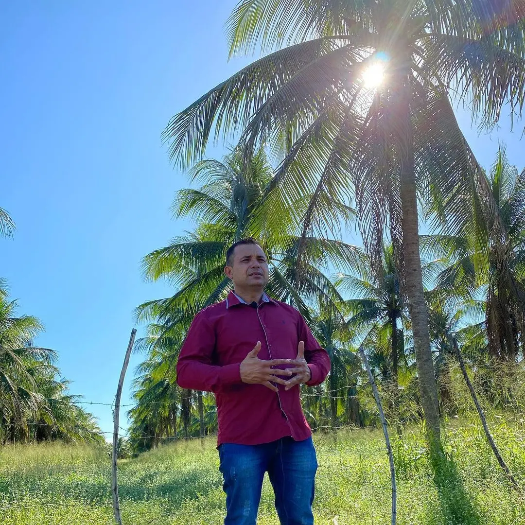 Imagem da notícia: Vice-prefeito de Paraipaba que morreu por afogamento deixou esposa e duas filhas