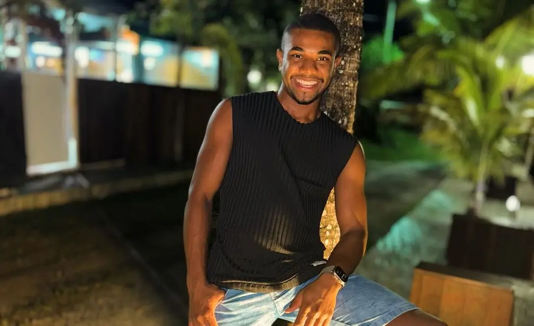 Imagem da notícia: Davi só poderá cursar Medicina em faculdade com bolsa se passar em vestibular