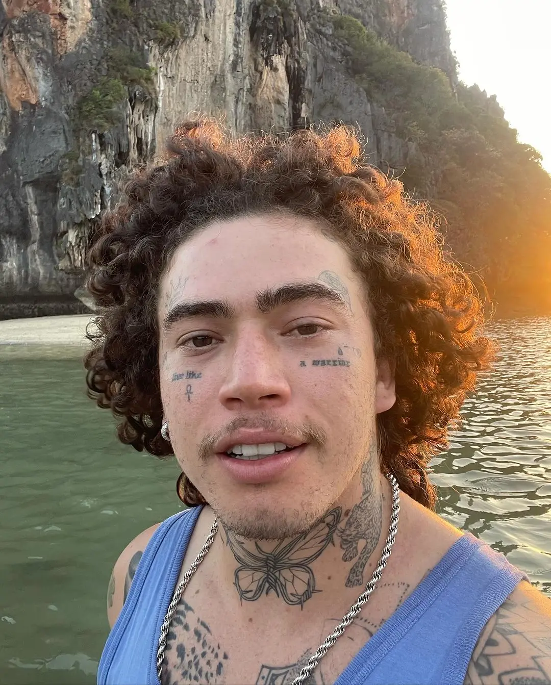 Imagem da notícia: Whindersson Nunes anuncia show solidário em Fortaleza pelo Rio Grande do Sul