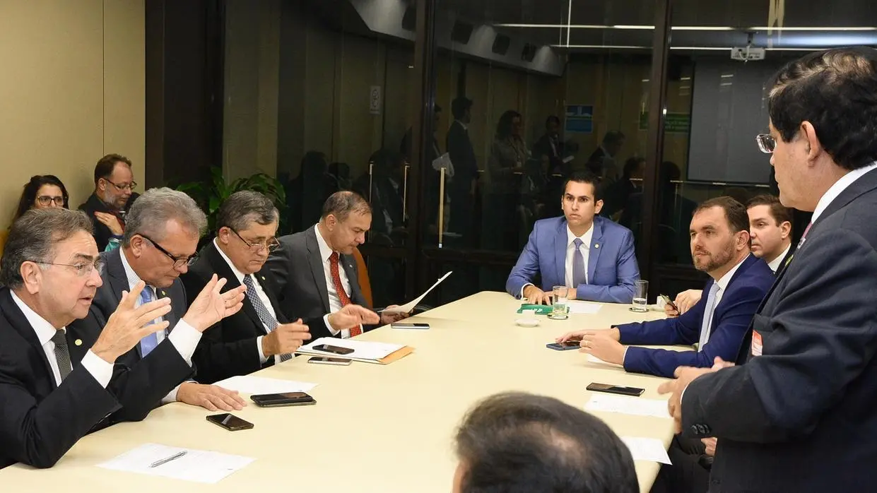 Imagem da notícia: Nenhum deputado do Ceará destinou emendas para ações ligadas às mudanças climáticas em 2024