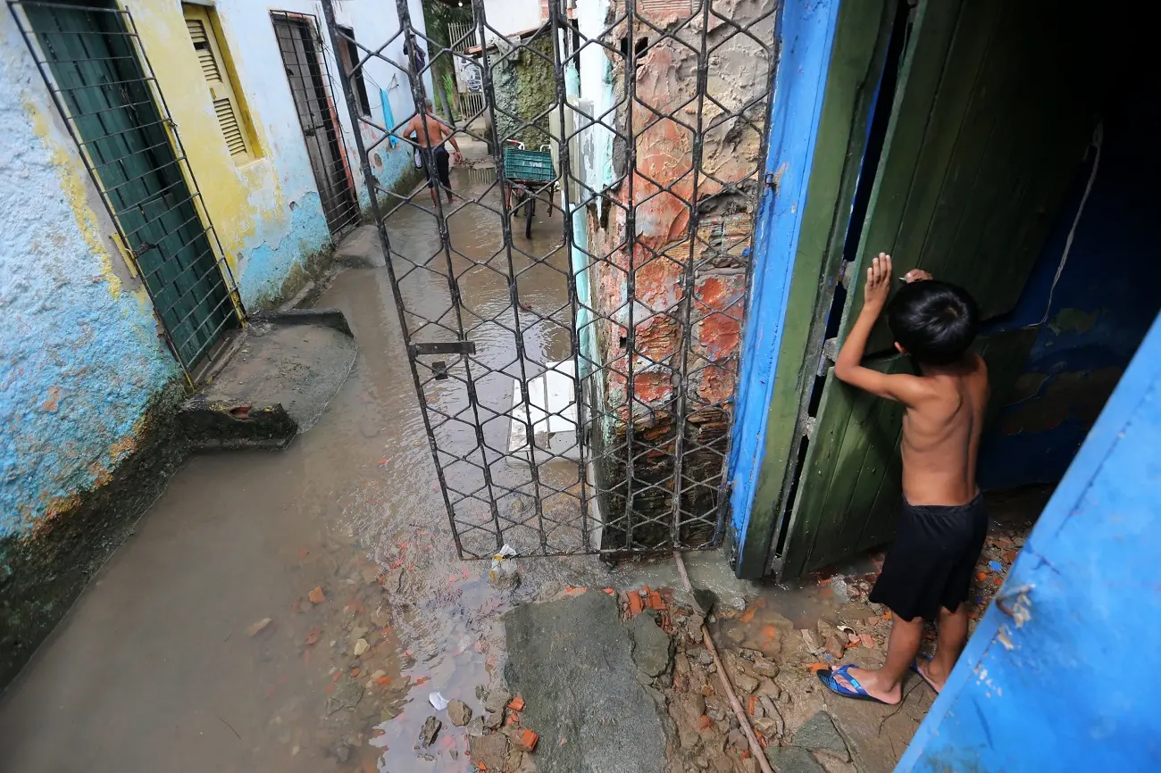 Imagem da notícia: O que pode causar alagamentos e inundações como as que ocorreram em Fortaleza e RMF nesta segunda