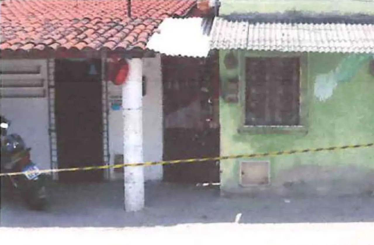 Imagem da notícia: Instrutor de autoescola acusado de homicídio após ser reconhecido por foto antiga é inocentado