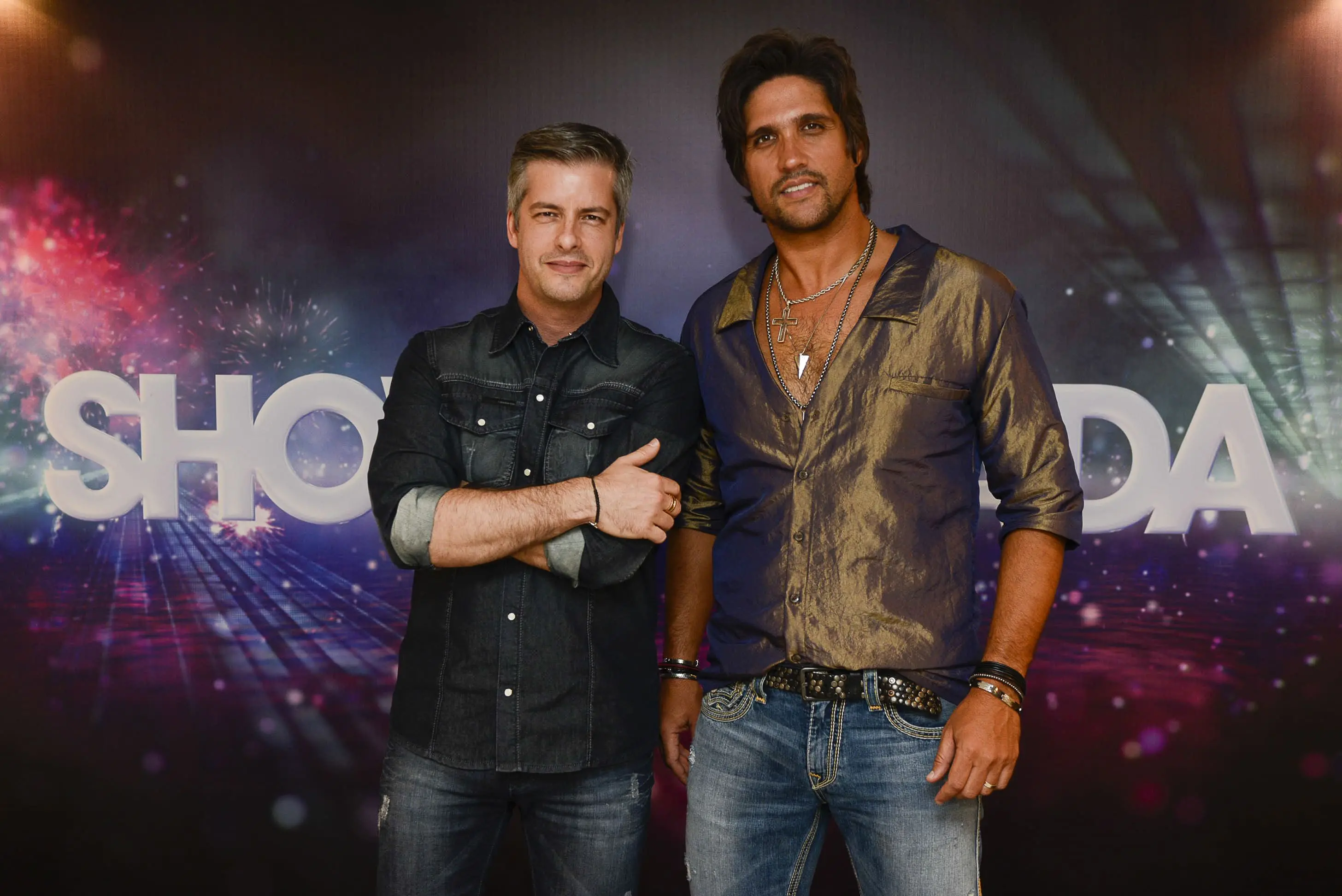 Imagem da notícia Vereadores pedem cancelamento de show de Victor e Leo no São João de Fortaleza: 'agressor de mulher'