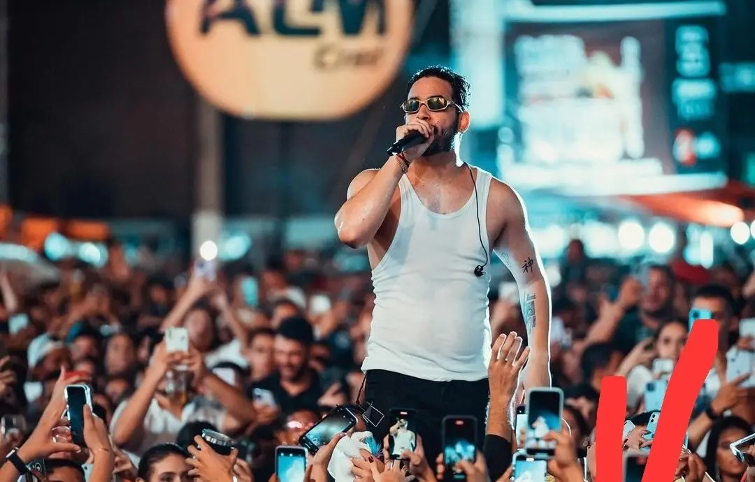 Imagem da notícia: Ministério Público pede cancelamento do show de Henry Freitas de R$ 350 mil no São João de Baturité