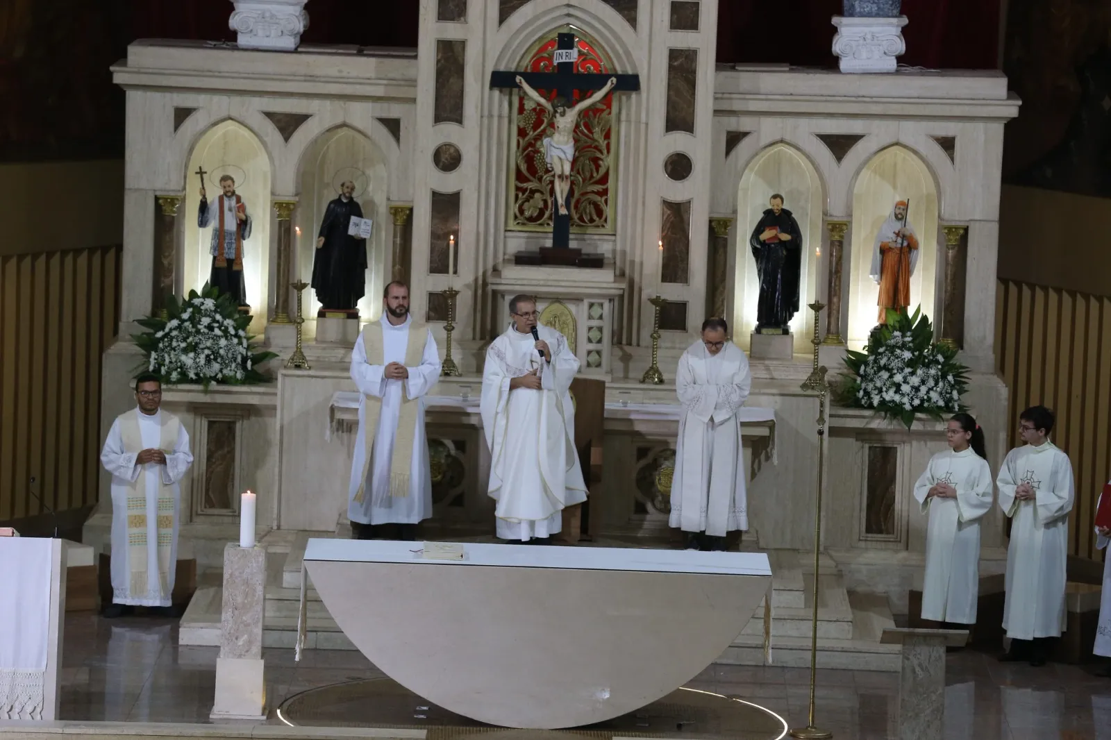 Início da missa de Corpus Christi 2024 na Paróquia do Cristo Rei, na Aldeota