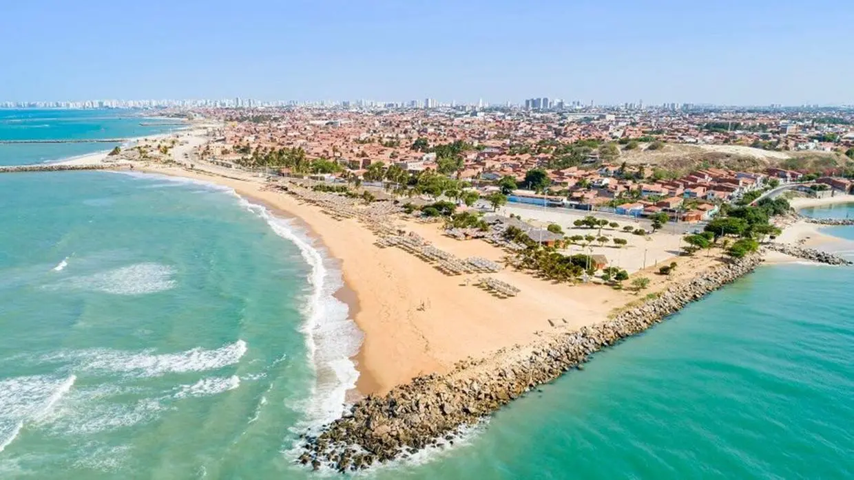Imagem da notícia: 'Privatização das praias': Qual o impacto da proposta para o Ceará e o Brasil 
