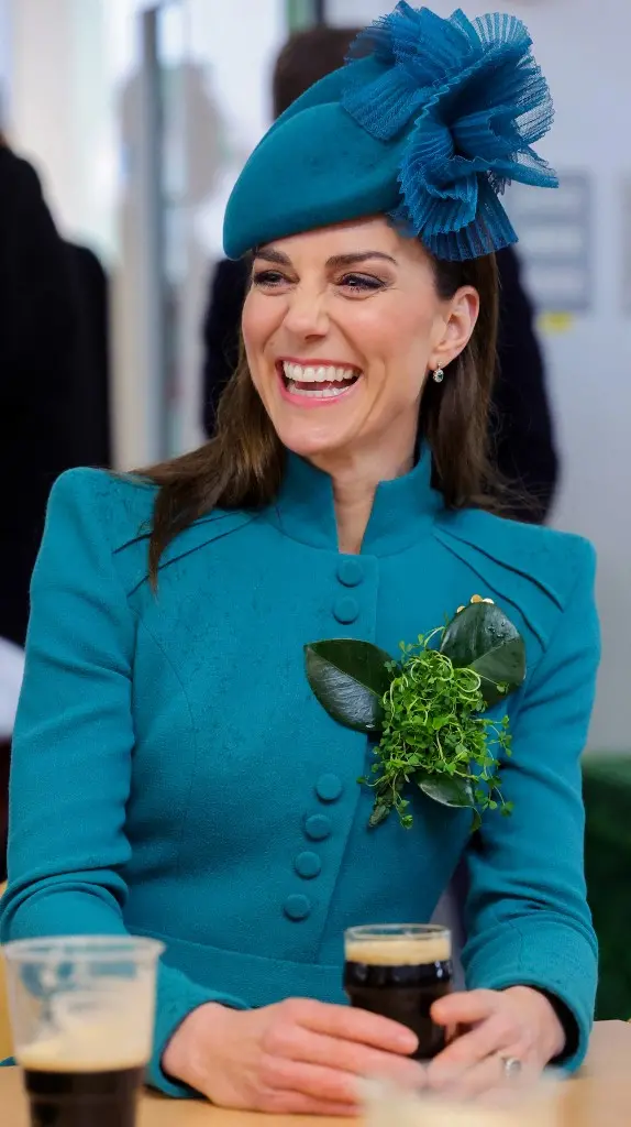 Imagem da notícia: Kate Middleton estaria passando por 'tratamento penoso', diz biógrafa da princesa Diana
