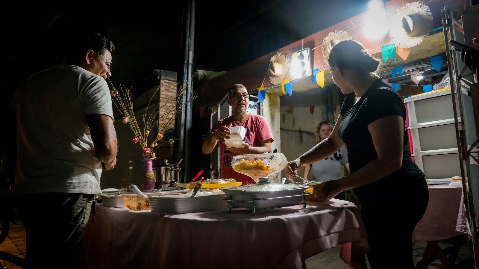 Pizzaria e Esfiharia Fortuna, no São João do Tauape, adota o conceito de 