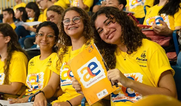 Imagem da notícia: Academia Enem 2024 prorroga inscrições para 3 mil novas vagas até 24 de junho
