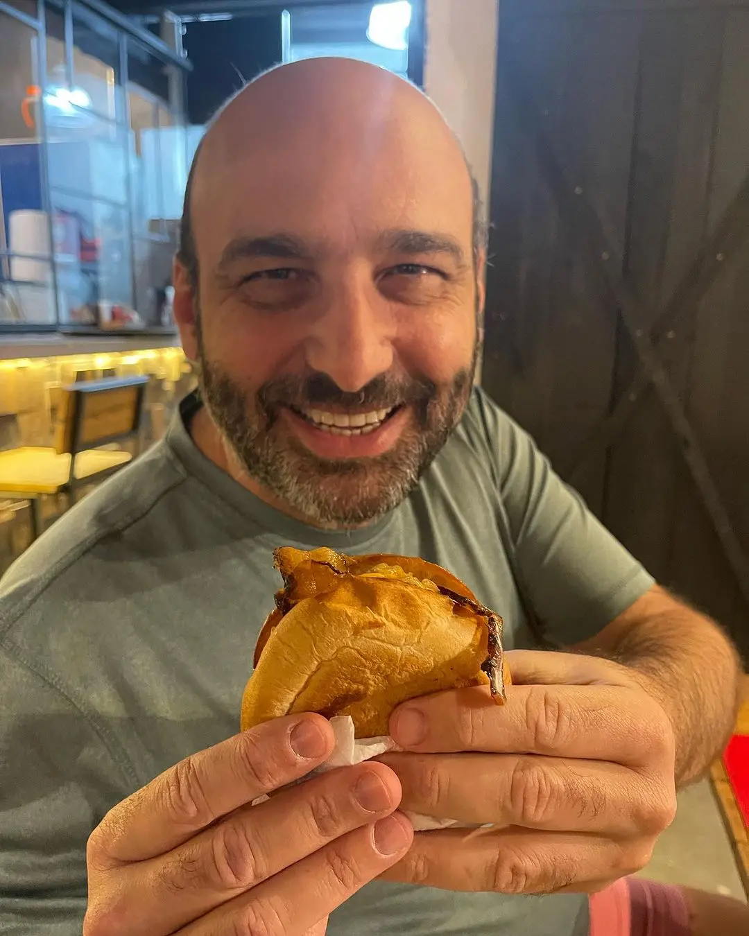 Imagem da notícia Morre Ricardo Castilho, referência do jornalismo gastronômico, aos 59 anos