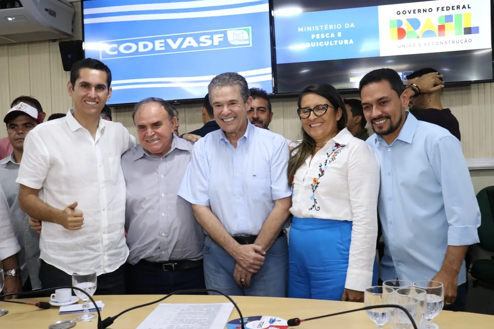 Imagem da notícia: Reino Unido, fora da UE, quer importar camarão do Ceará