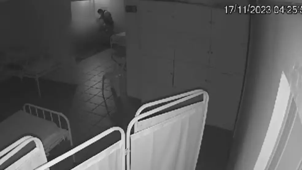 Imagem da notícia: Mulher sedada sofre estupro em clínica de saúde mental em Pernambuco; homem segue foragido