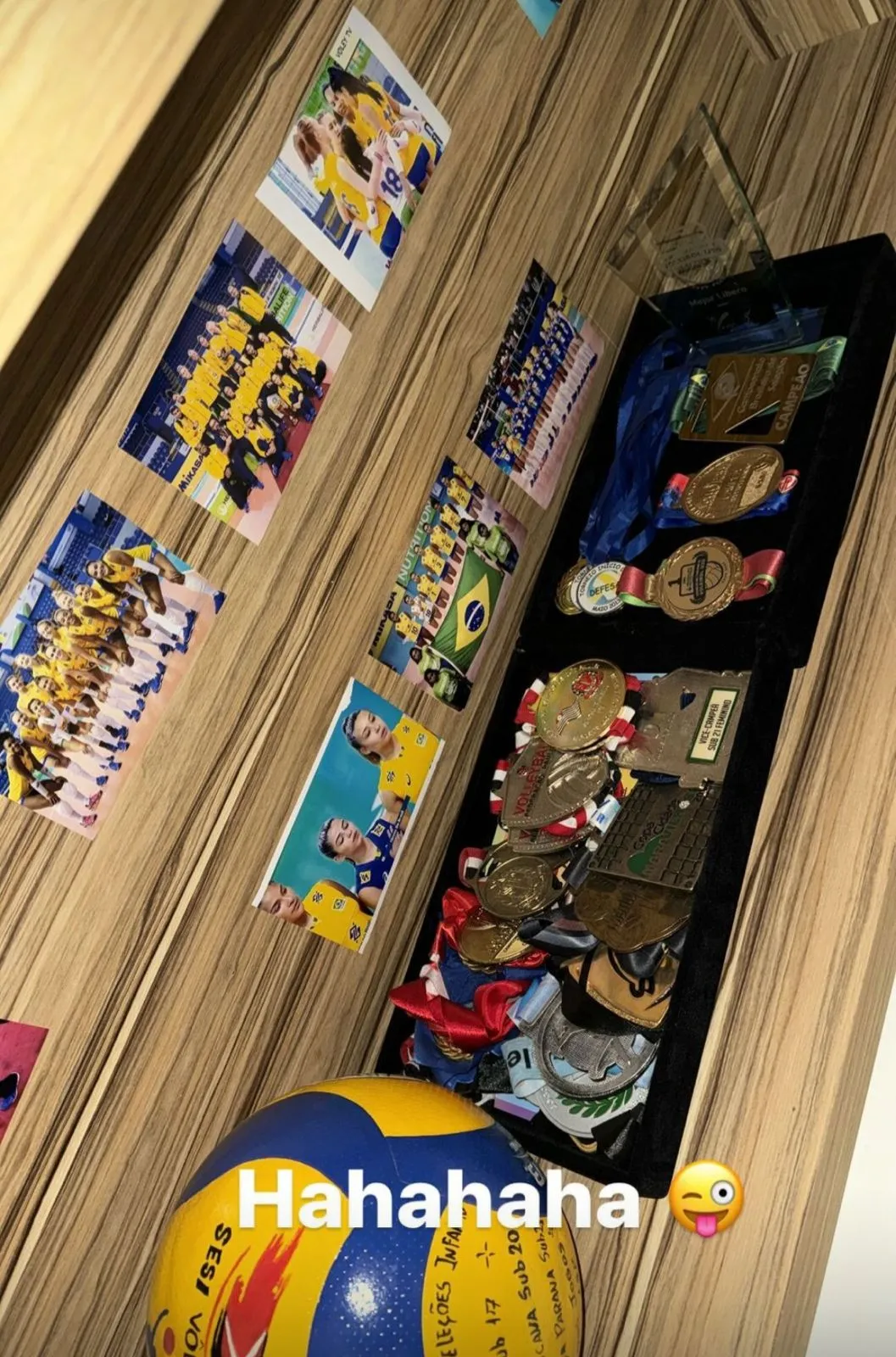 Key Alves mostra medalhas e troféus no Instagram