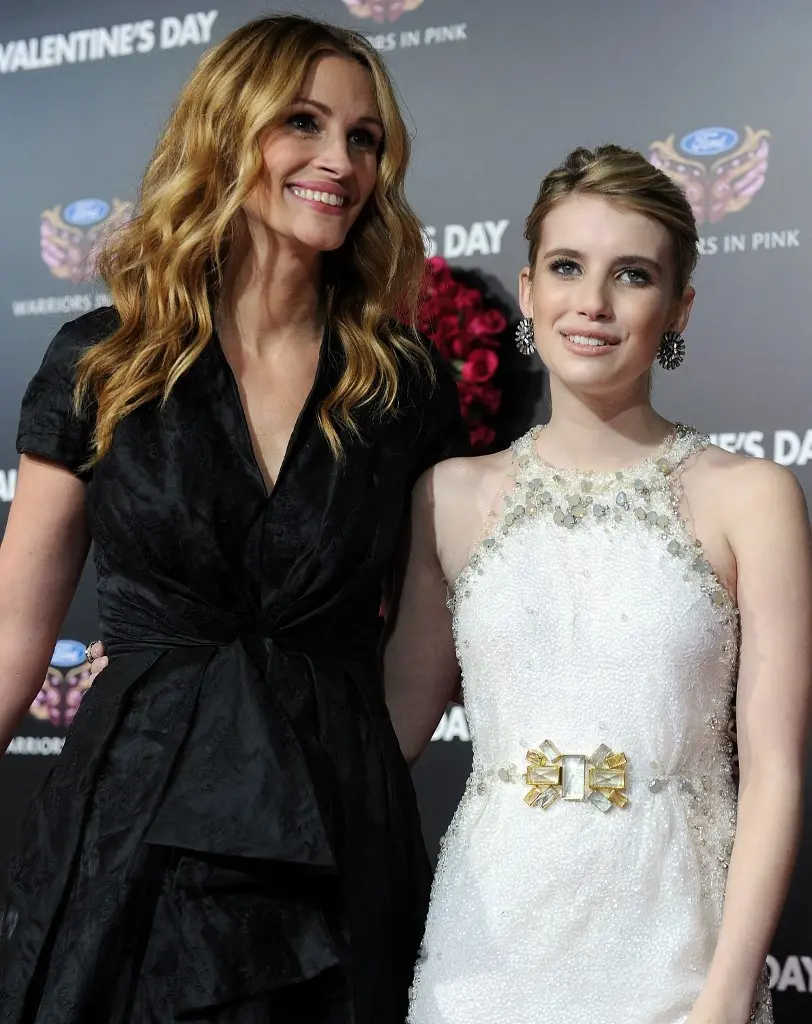 Imagem da notícia: Emma Roberts revela por que nunca atuou com a tia, Julia Roberts