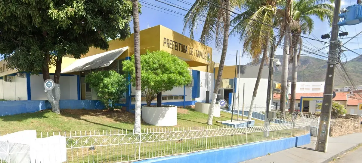 Imagem da notícia: No Ceará, 17 prefeituras extrapolaram gastos com folha salarial e descumpriram LRF em 12 meses