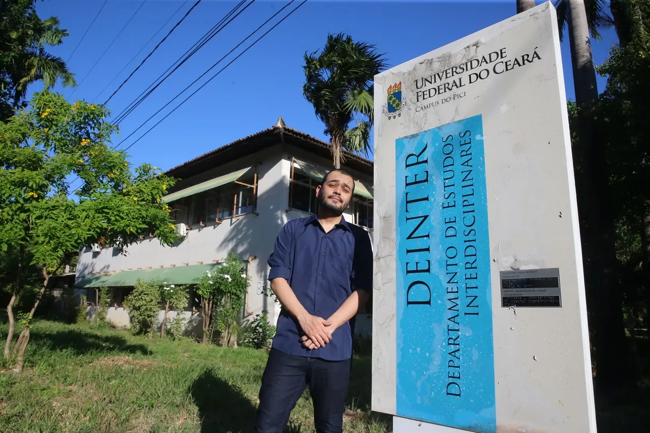 Imagem da notícia: Cearense conquista aprovação em três mestrados no exterior e faz 'vaquinha' para realizar sonho