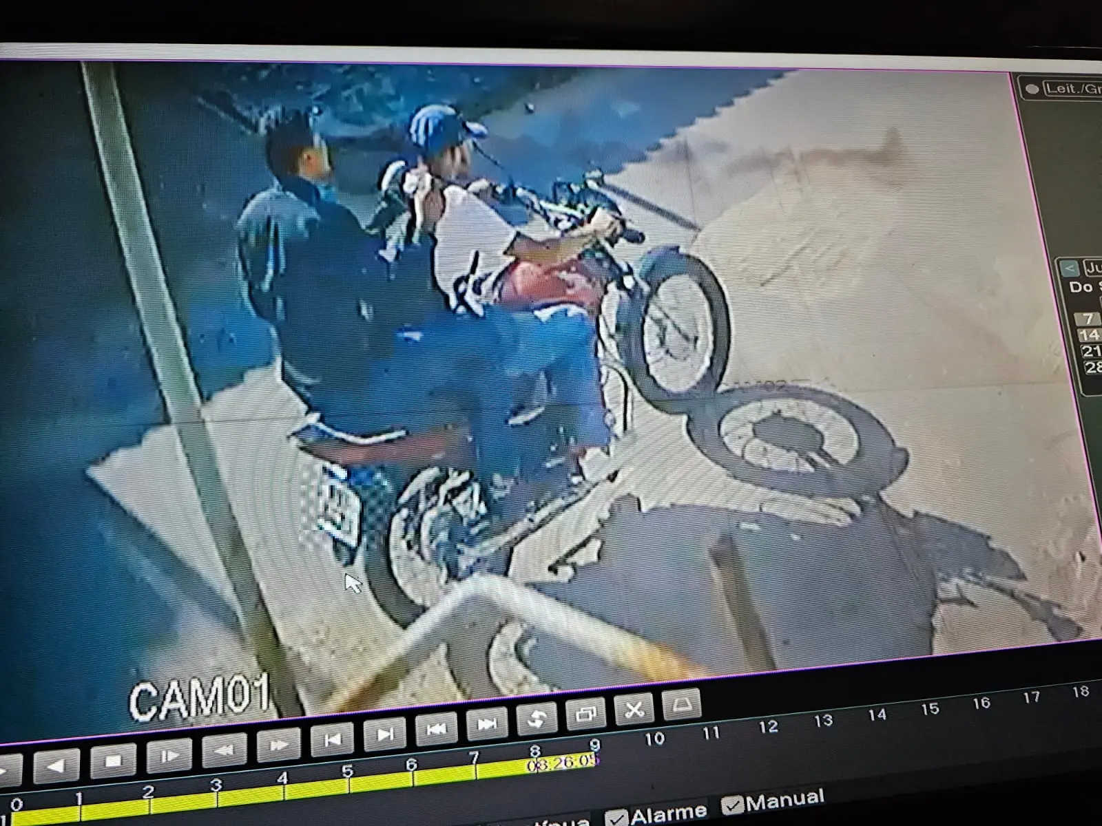 Imagem da notícia: Motorista de aplicativo é morto a tiros no Conjunto Ceará