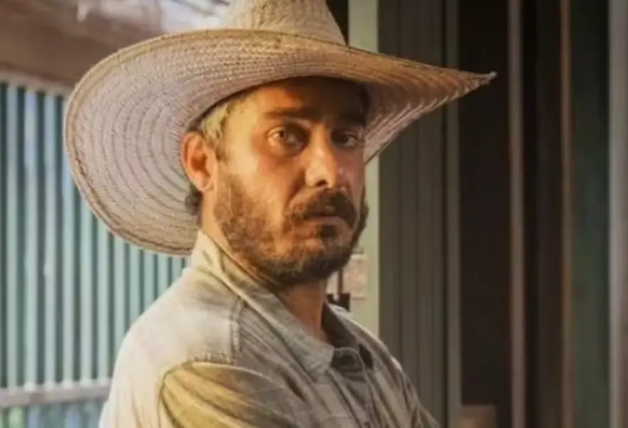 Imagem da notícia: Thommy Schiavo, o João Zoinho de ‘Pantanal’, morre aos 39 anos após cair de sacada