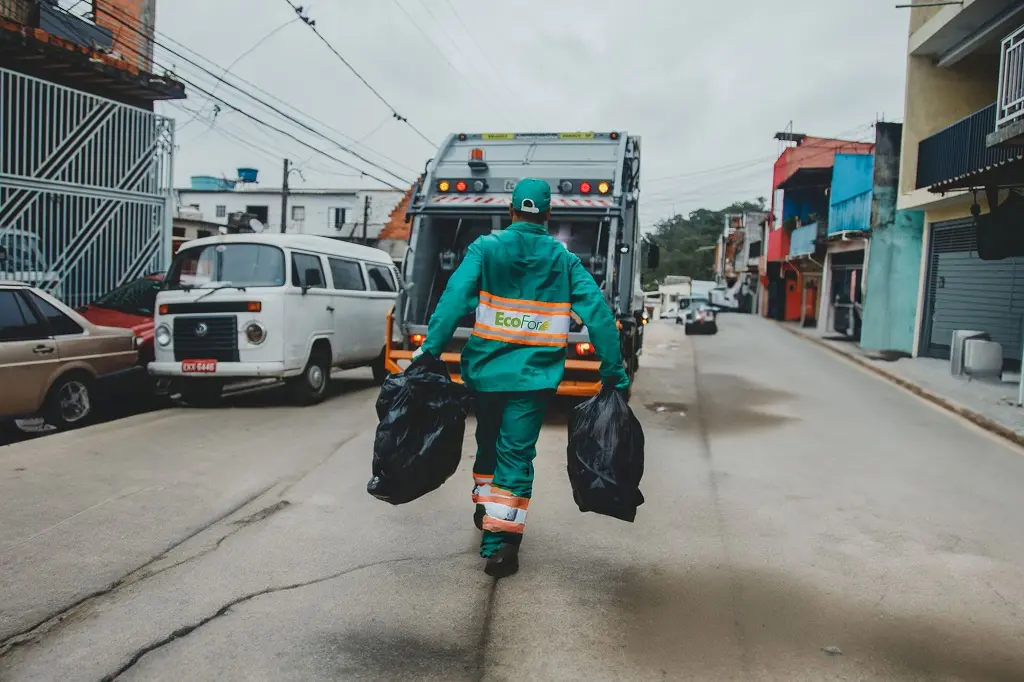 Imagem da notícia Manejo adequado de resíduos sólidos auxilia a reduzir poluição nas cidades