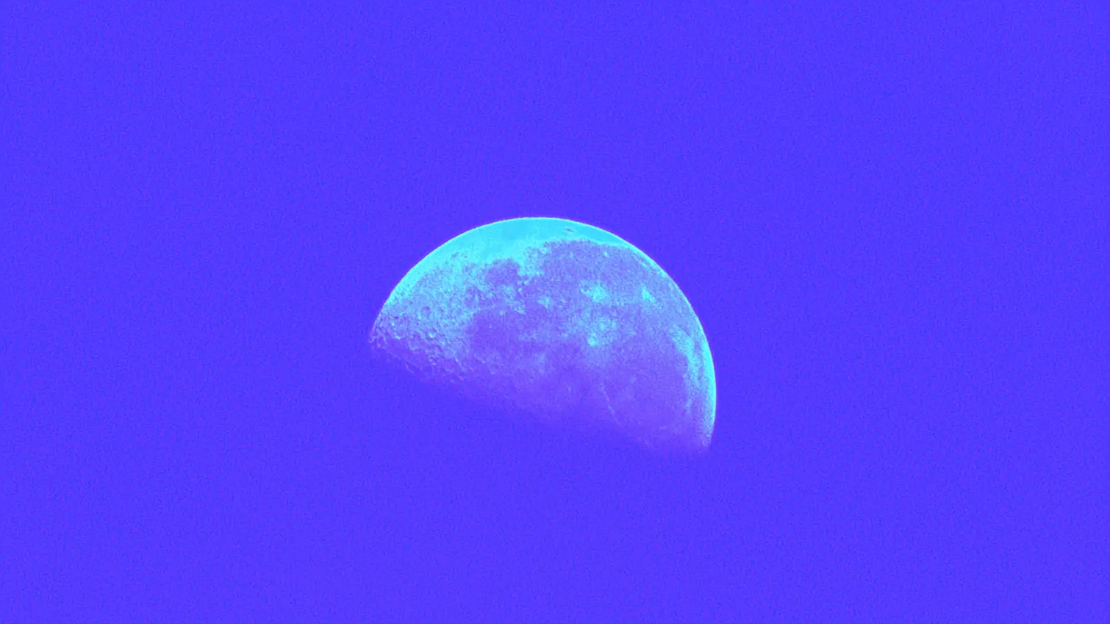 Lua durante o dia