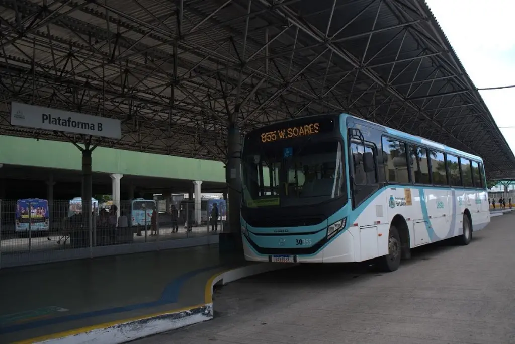 Imagem da notícia: Frota de Fortaleza conta com ônibus que reduzem mais de 90% a emissão de poluentes