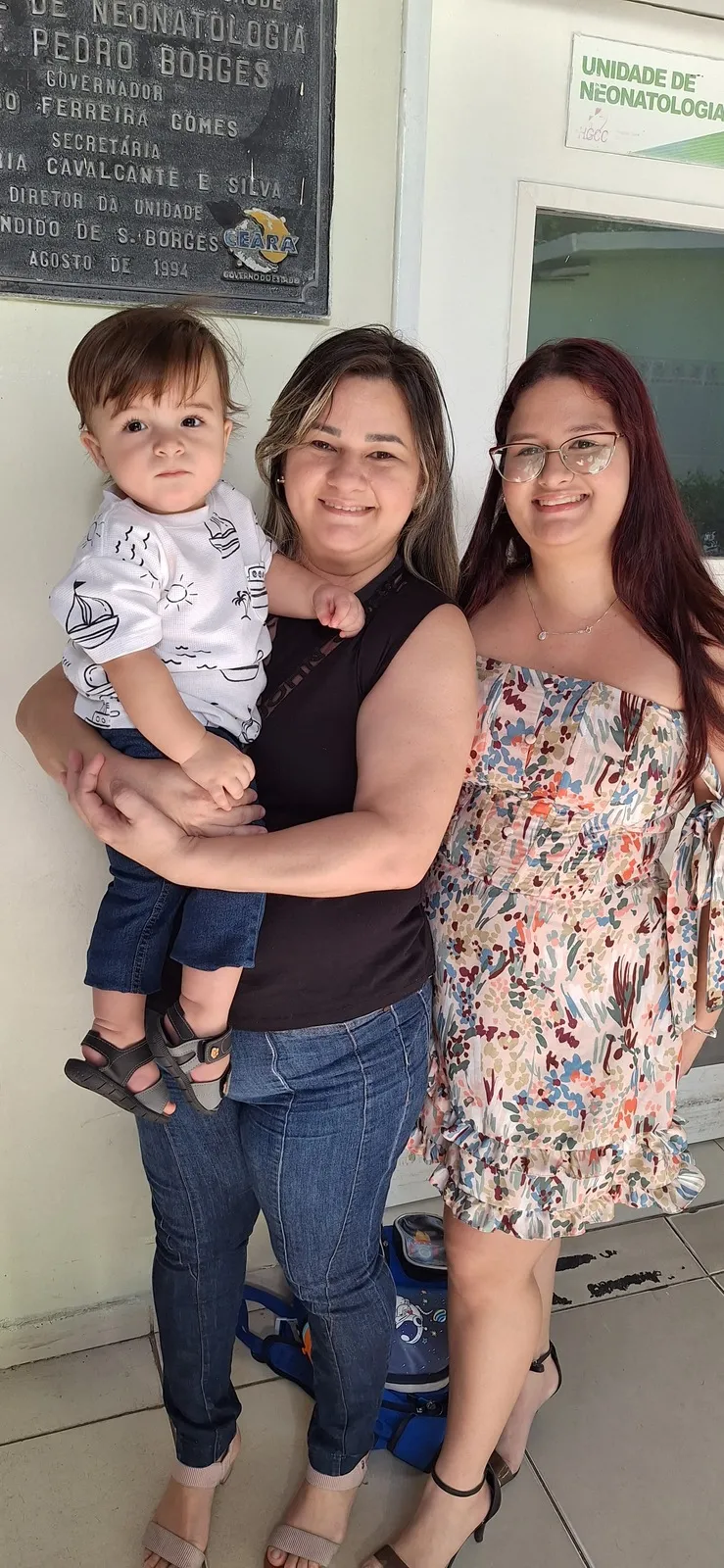 Claudiane, mãe de dois filhos, é doadora de leite humano ao banco do HGCC