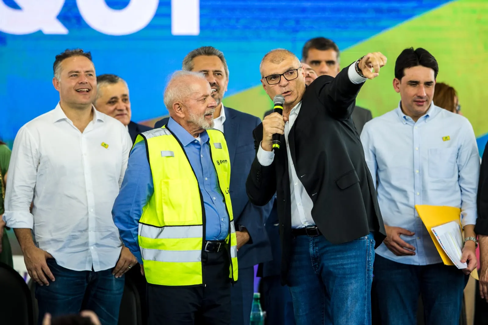 Lula e Tufi Daher Filho discursam sobre agilidade nas obras da Transnordestina