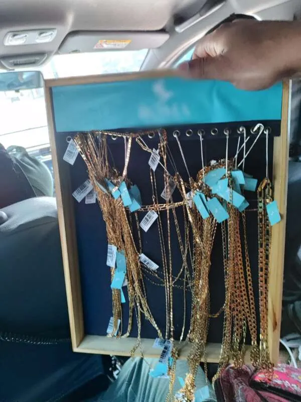 Material roubado foi avaliado em R$ 20 mil
