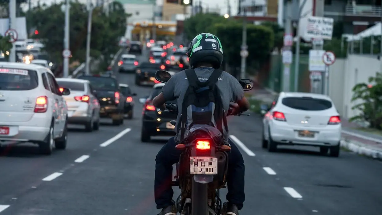 Imagem da notícia: Governo do Ceará lança sistema de rastreamento de motos roubadas em setembro