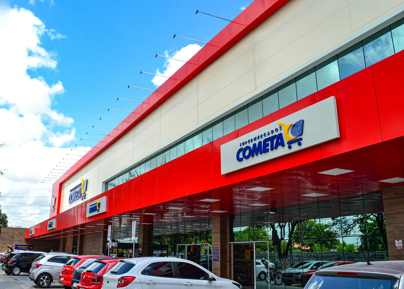 Imagem da notícia: Rede cearense de supermercado planeja abrir 40 lojas em cinco anos; veja locais