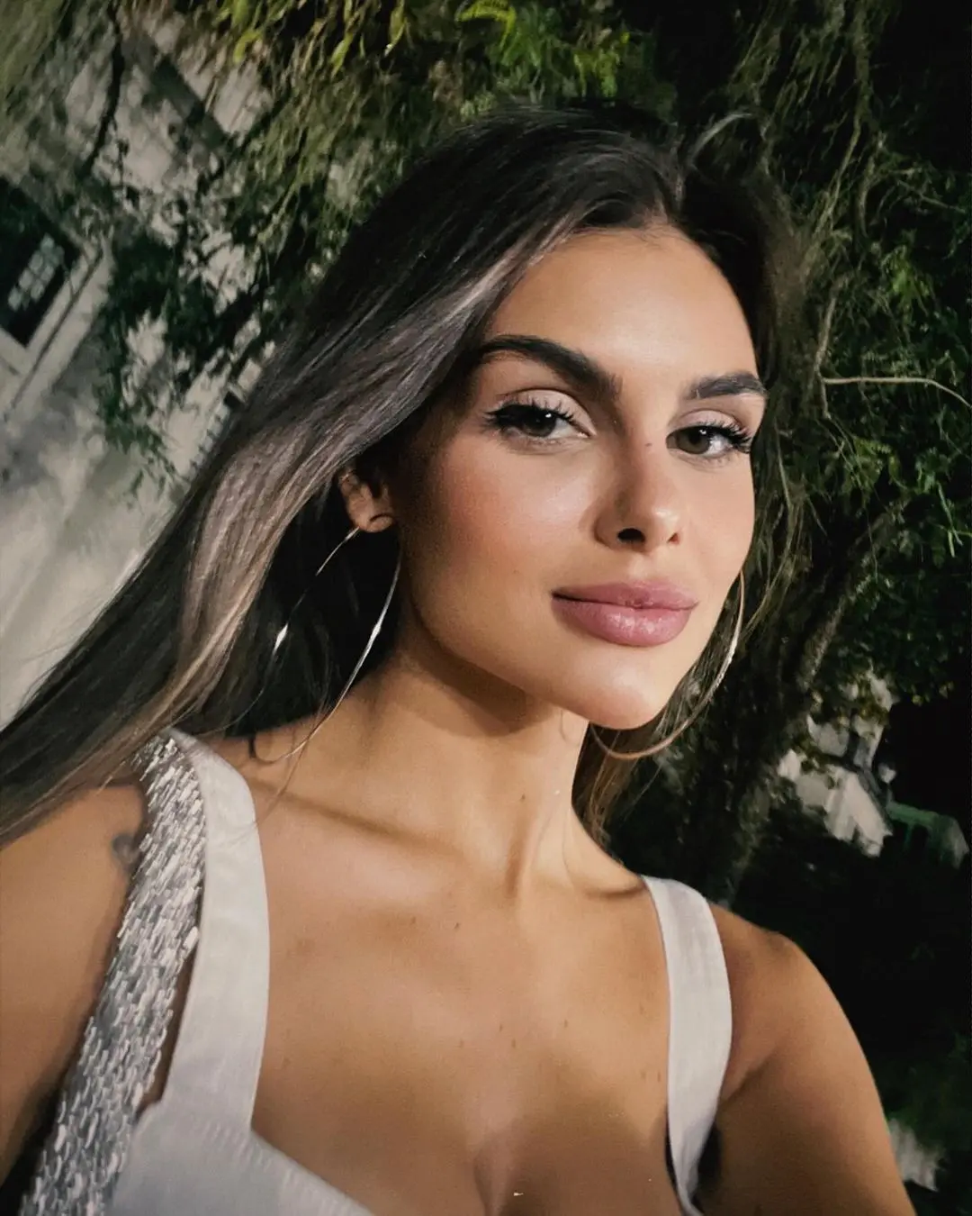 Imagem da notícia: Amanda Kimberlly justifica motivo de não amamentar filha: 'Saúde mental atrapalhou'
