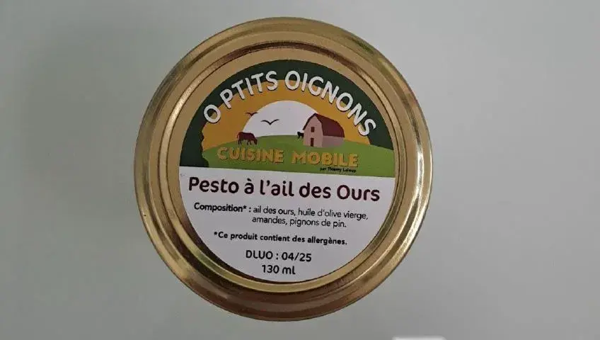 Imagem da notícia: Cinco pessoas são internadas com suspeita de botulismo após consumo de molho pesto, na França