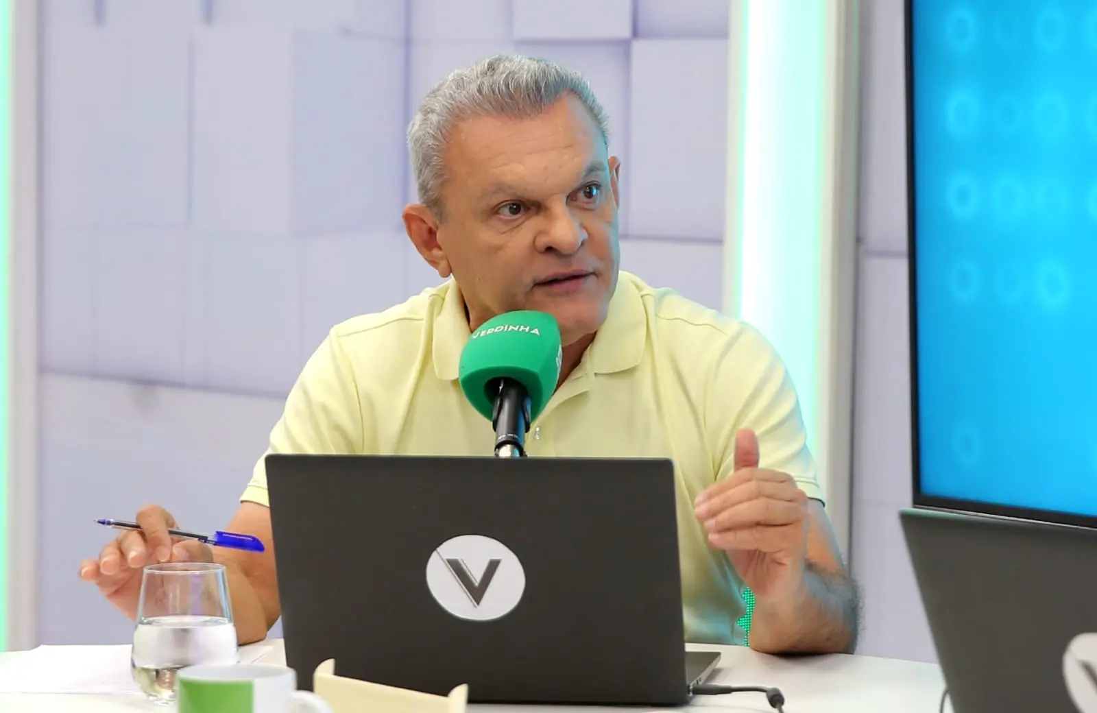 Imagem da notícia: Sabatina PontoPoder: Sarto quer anistiar multas em uso de viseira; 'O impacto financeiro é pequeno'