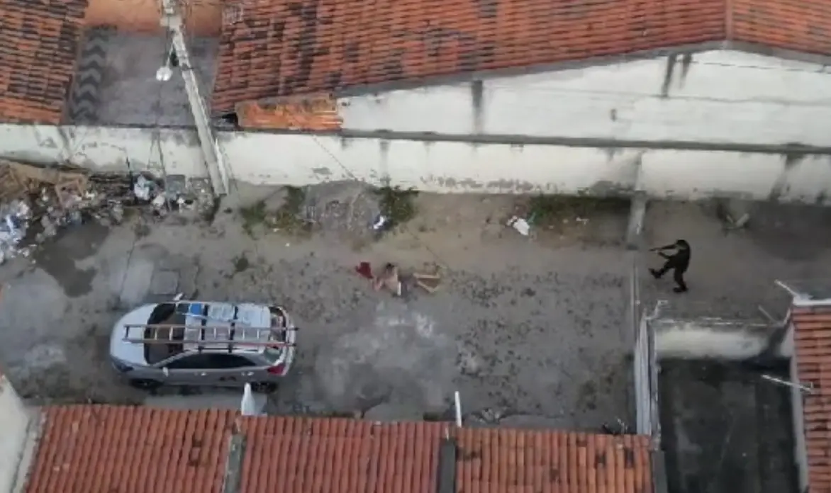 Imagem da notícia: Estado recapturou 81% dos presos que fugiram de presídios desde 2019; veja vídeo da última recaptura