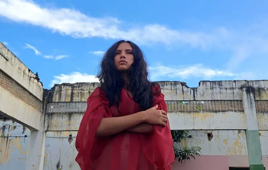 Imagem da notícia: Bárbara Matias Kariri estreia na literatura com poesia que resgata memória do povo Kariri