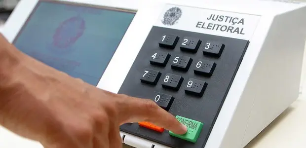 Imagem da notícia: Eleições 2024: é possível substituir candidatura após o prazo da Justiça Eleitoral?