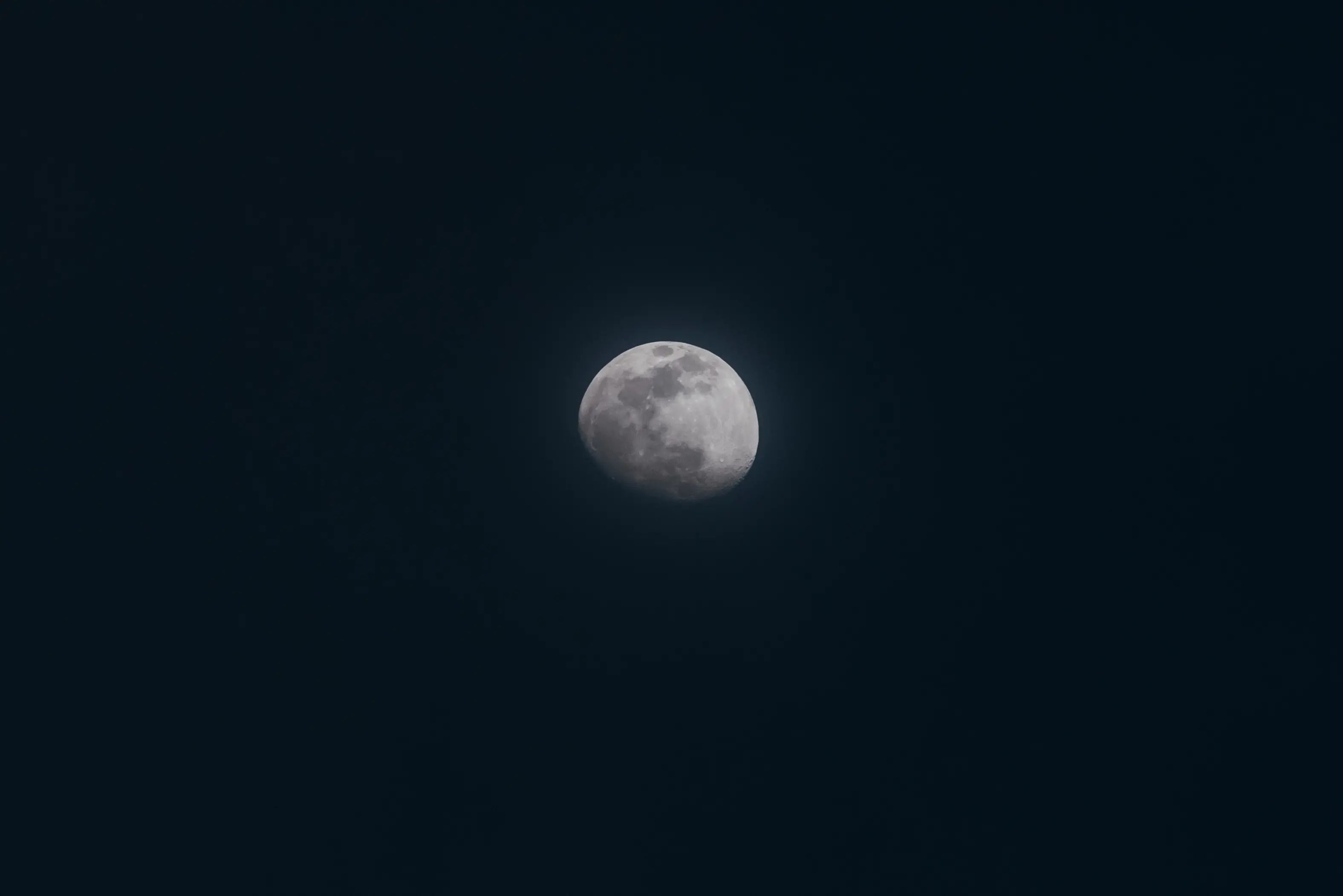 Imagem da notícia: Terra se prepara para 'segunda lua' neste mês de setembro; saiba como observar