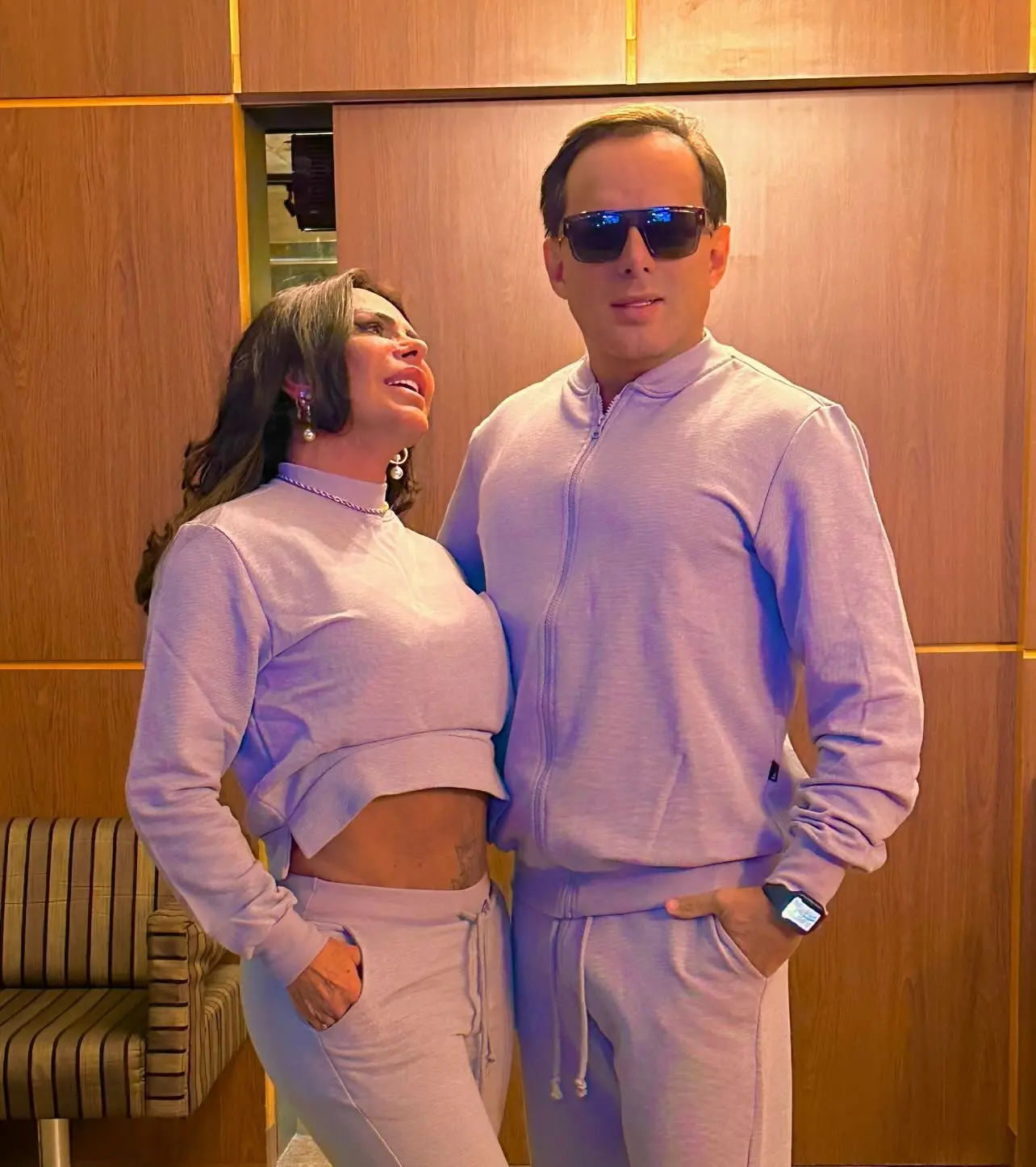 Imagem da notícia: Gretchen renova votos pela terceira vez com o 18º marido no Rock in Rio