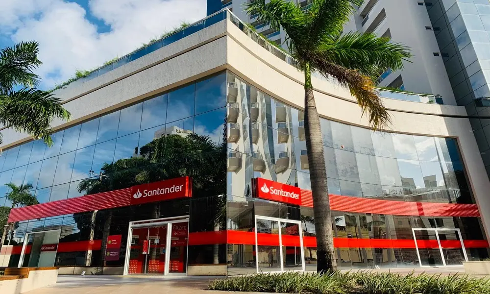 Imagem da notícia: Santander abre vagas para assessores de investimentos no Ceará