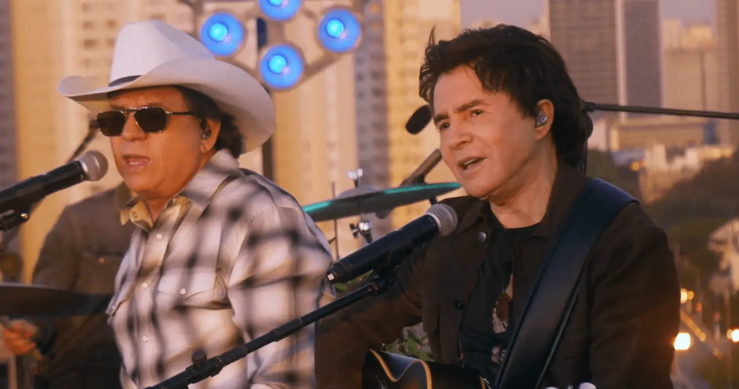 Dupla lançou álbum com nomes de batismo