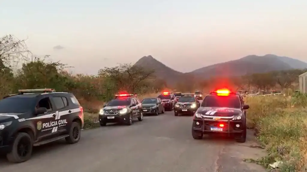 Imagem da notícia: Polícia captura suspeitos de ameaças a candidatos em Sobral e em Jeri; veja o que se sabe do esquema