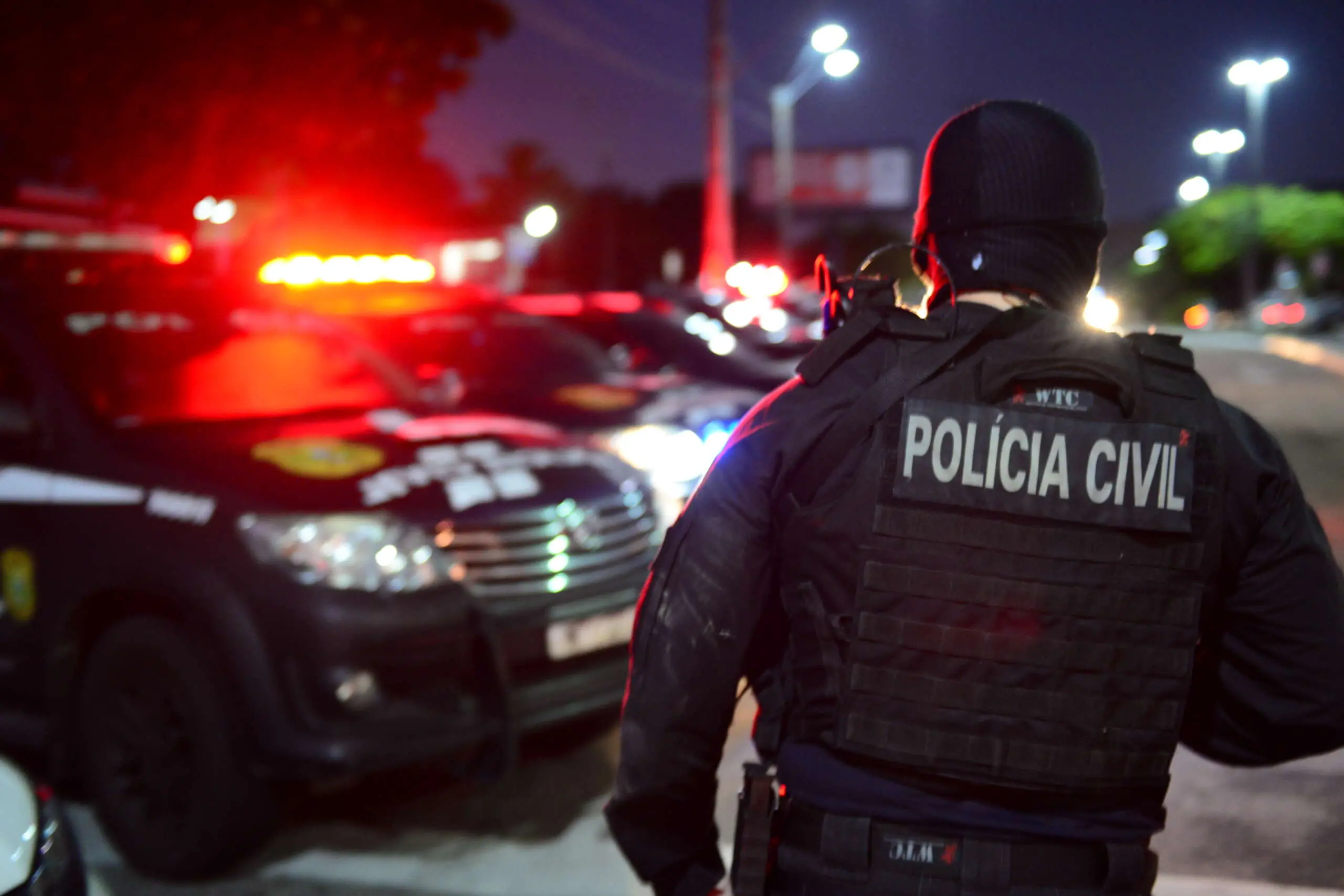 Imagem da notícia: O voto e o crime: como facções criminosas tentam influenciar as Eleições 2024 no Ceará