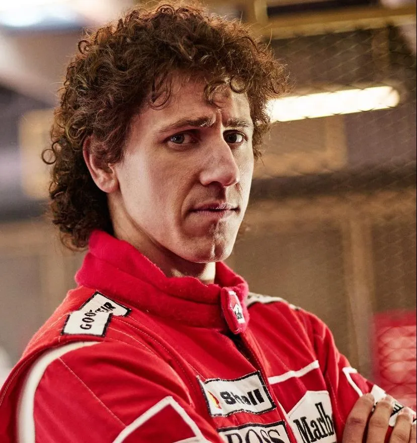 Matt Mela será Alain Prost